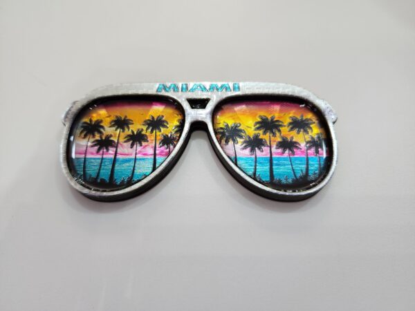 Miami Magnet Sunglasses Sunset - Image 2